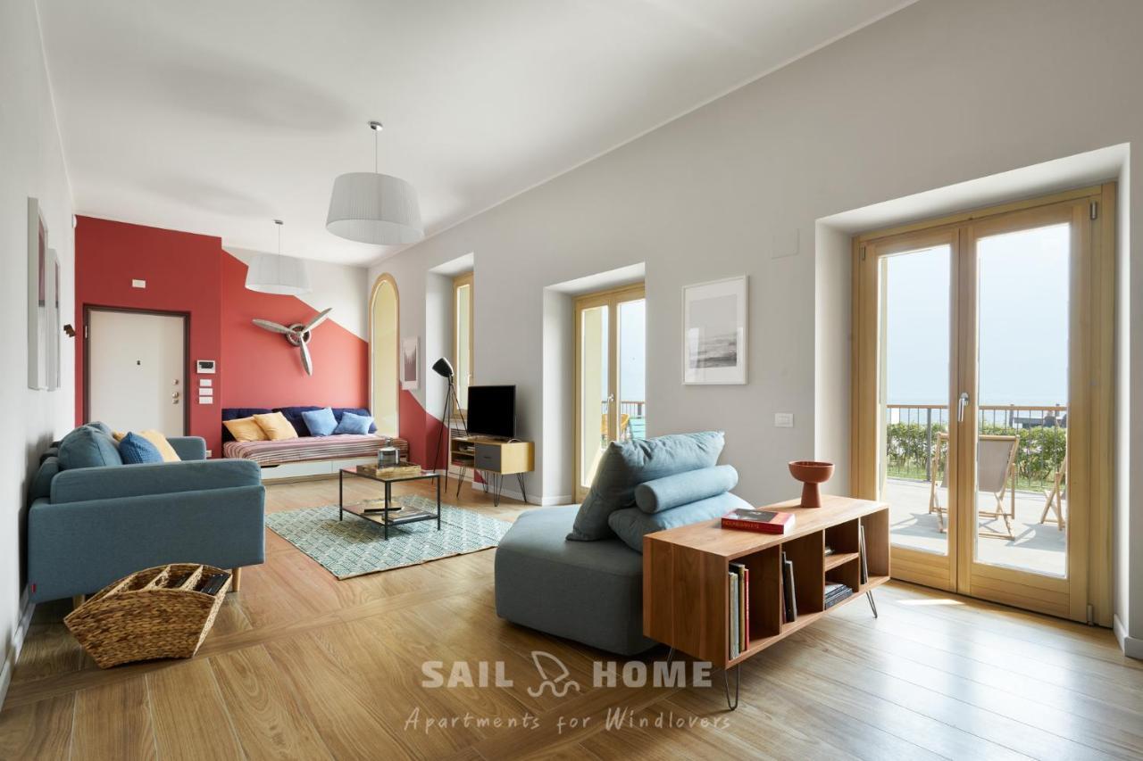 Sail Home - Apartments For Wind Lovers Campione del Garda Luaran gambar